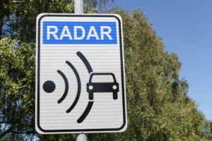 ¿Conoces todos los tipos de radares de la DGT que existen?